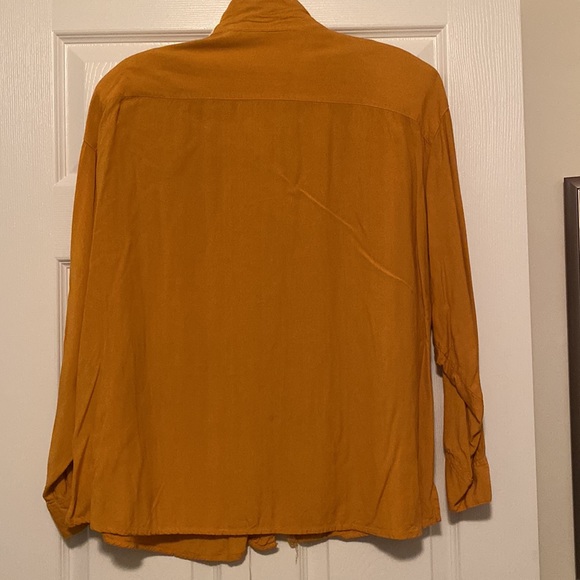 Orange button down blouse - Picture 3 of 3